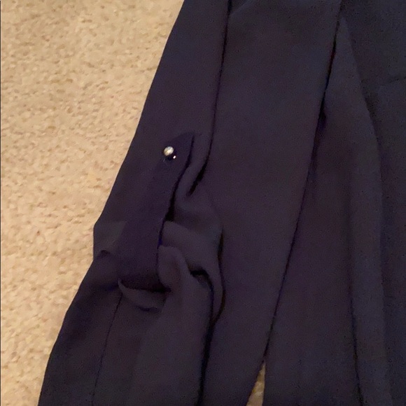 Blouse - Picture 2 of 3